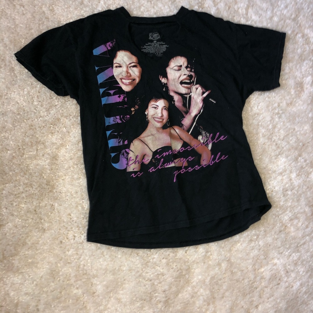 Selena t shirt